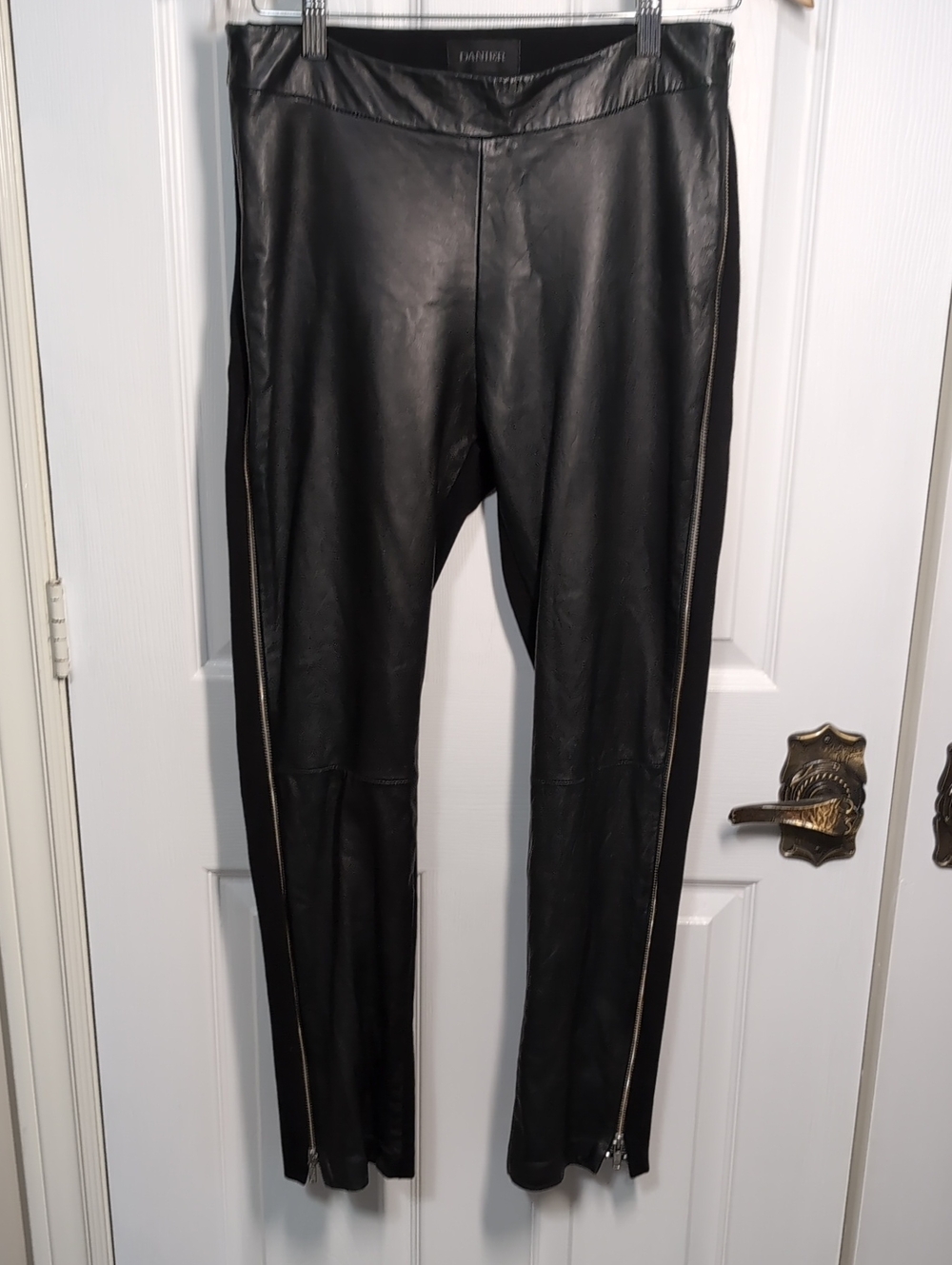 Danier Genuine Leather And Knit Pants With Zippered Leg Size 8